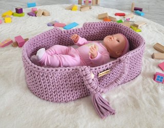 Kosz Mojżesza BOHO dla lalek – bawełniane nosidełko handmade do zabawy - lawenda