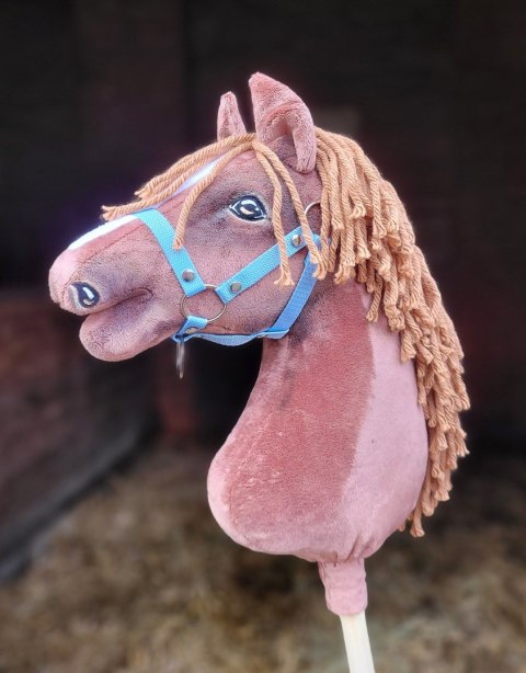 Hobby Horse Duży koń na kiju Premium - ciemny kasztan A3 Hobby Horse Duży koń na kiju Premium - ciemny kasztan A3