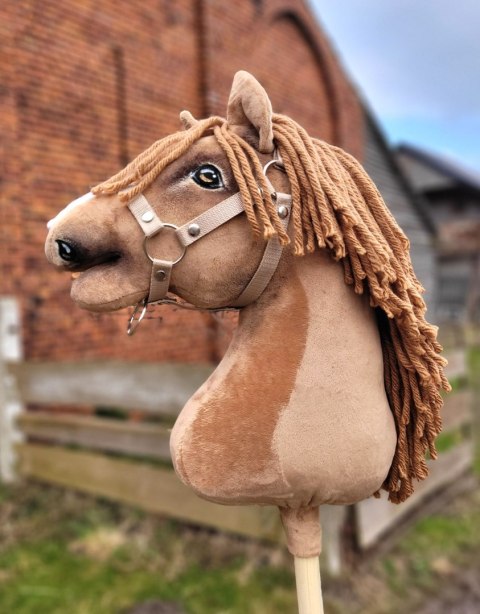 Hobby Horse Duży koń na kiju Premium - jasny kasztan A3 Hobby Horse Duży koń na kiju Premium - jasny kasztan A3