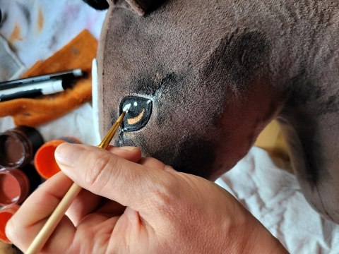 Premium Hobby Horse – Mały koń na kiju A4, ciemogniady Premium Hobby Horse – Mały koń na kiju A4, ciemogniady