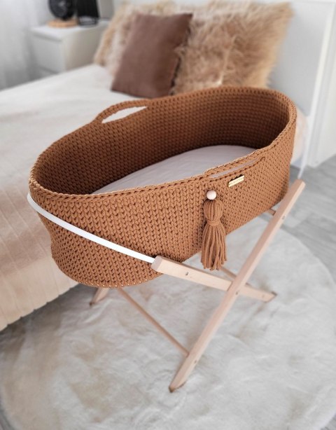Bawełniany Kosz Mojżesza Boho Handmade z Antybakteryjnym Materacykiem i Stojakiem dla Niemowląt - karmelowy Bawełniany Kosz Mojżesza Boho Handmade z Antybakteryjnym Materacykiem i Stojakiem dla Niemowląt - karmelowy