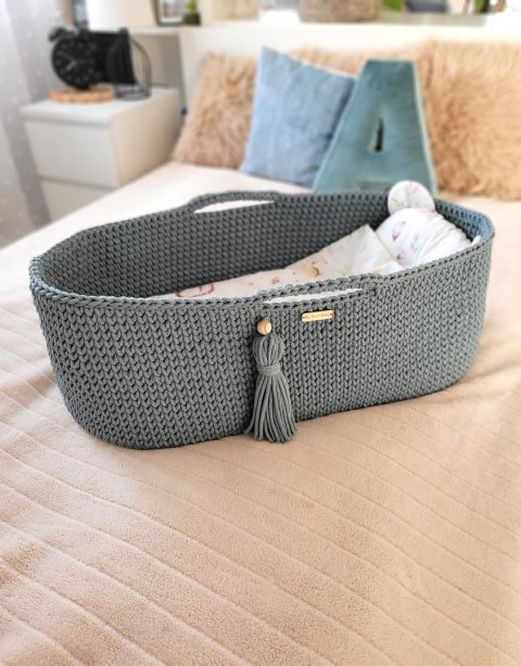 Bawełniany Kosz Mojżesza Boho Handmade z Antybakteryjnym Materacykiem i Stojakiem dla Niemowląt - ciemny zielony Bawełniany Kosz Mojżesza Boho Handmade z Antybakteryjnym Materacykiem i Stojakiem dla Niemowląt - ciemny zielony