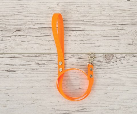 Uwiąz Hobby Horse z taśmy – Wytrzymały Uwiąz do Kantara - neon orange Uwiąz Hobby Horse z taśmy – Wytrzymały Uwiąz do Kantara - neon orange