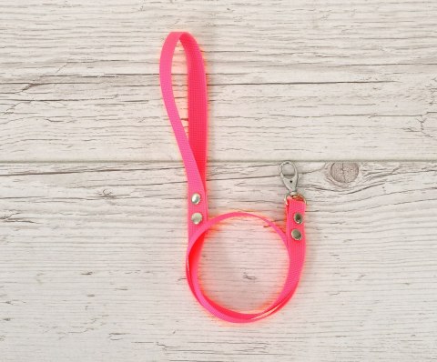 Uwiąz Hobby Horse z taśmy – Wytrzymały Uwiąz do Kantara - neon pink Uwiąz Hobby Horse z taśmy – Wytrzymały Uwiąz do Kantara - neon pink