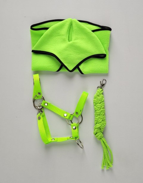 Polarowa derka i nauszniki dla konia Hobby Horse A3, neon green Polarowa derka i nauszniki dla konia Hobby Horse A3, neon green