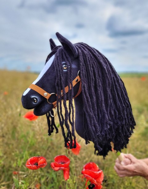 Hobby Horse Duży koń na kiju Premium - fryz koń fryzyjski II A3 Hobby Horse Duży koń na kiju Premium - fryz koń fryzyjski II A3