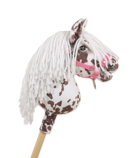 Premium Hobby Horse – Mały koń na kiju A4, biało-brązowy tarantowaty z białą grzywą Premium Hobby Horse – Mały koń na kiju A4, biało-brązowy tarantowaty z białą grzywą