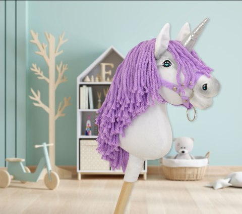 Hobby Horse Jednorożec na kiju mały biały, grzywa fioletowa i srebrny róg Hobby Horse Jednorożec na kiju mały biały, grzywa fioletowa i srebrny róg