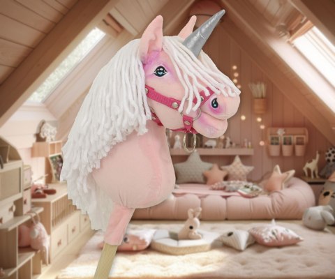 Hobby Horse Jednorożec na kiju mały różowy z białą grzywą i srebrnym rogiem Hobby Horse Jednorożec na kiju mały różowy z białą grzywą i srebrnym rogiem