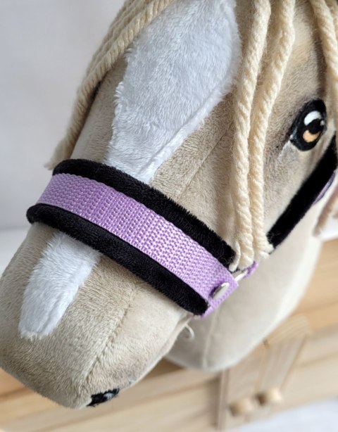 Kantar regulowany dla konia Hobby Horse A3 fioletowy z czarnym futerkiem Kantar regulowany dla konia Hobby Horse A3 fioletowy z czarnym futerkiem