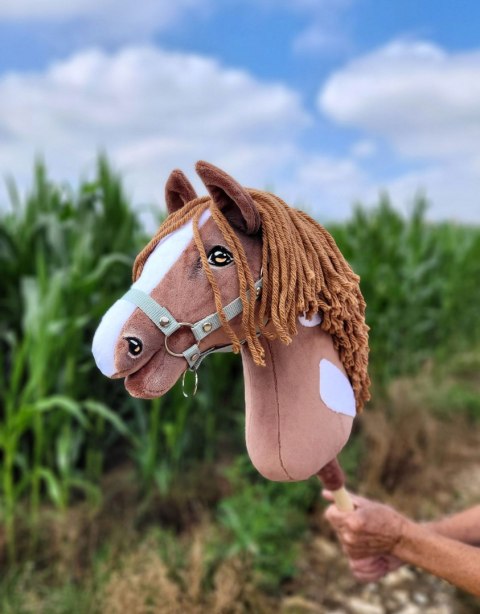 Hobby Horse Duży koń na kiju Premium - western II gniady z brązową grzywą A3 Hobby Horse Duży koń na kiju Premium - western II gniady z brązową grzywą A3