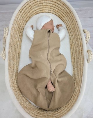Muślinowy śpiworek dla niemowląt zaokrąglony 0–6 miesięcy TOG 1.0 - 100% bawełna - camel