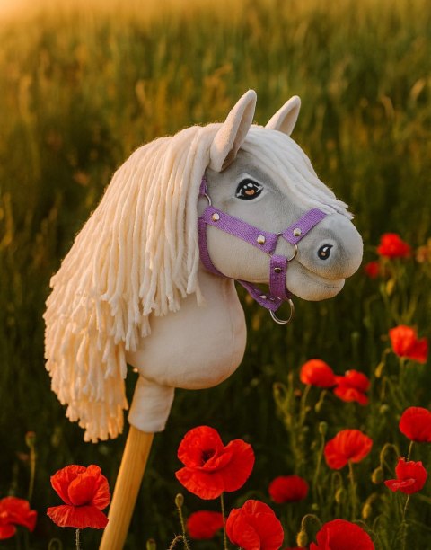 Hobby Horse – Biały Koń na Kiju z Grzywą A5 Ręcznie Szyty Premium
