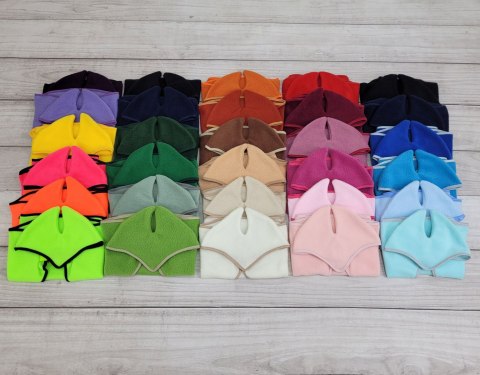 Polarowa derka i nauszniki dla konia Hobby Horse A4, ciemny róż