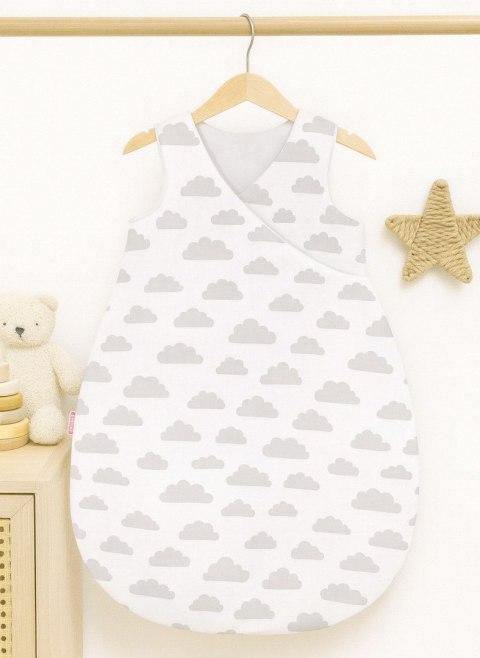 Śpiworek niemowlęcy ocieplany 75 cm – całoroczny, bawełniany, TOG 2,5 - chmurki szare/szary