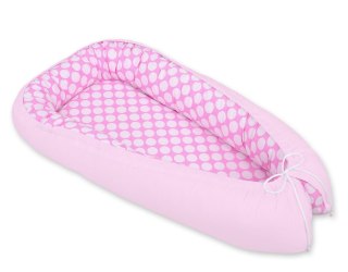 Dwustronny kokon niemowlęcy otulacz – Gniazdko dla niemowląt z certyfikatem Oeko-Tex - kółeczka różowe/różowy