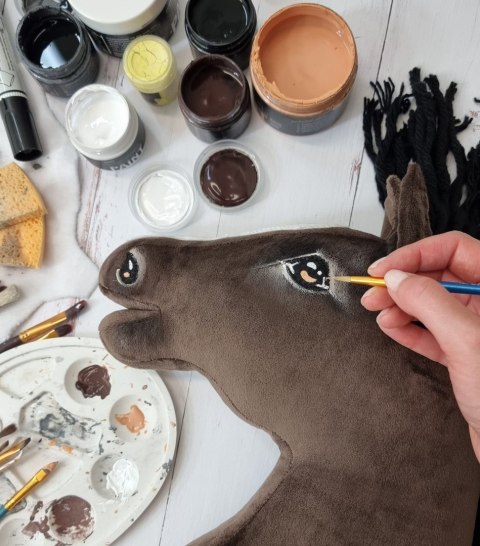 Hobby Horse Duży koń na kiju Premium - ciemnogniady A3